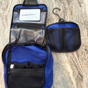 LL Bean Personal Organizer Toiletry Bag, Small